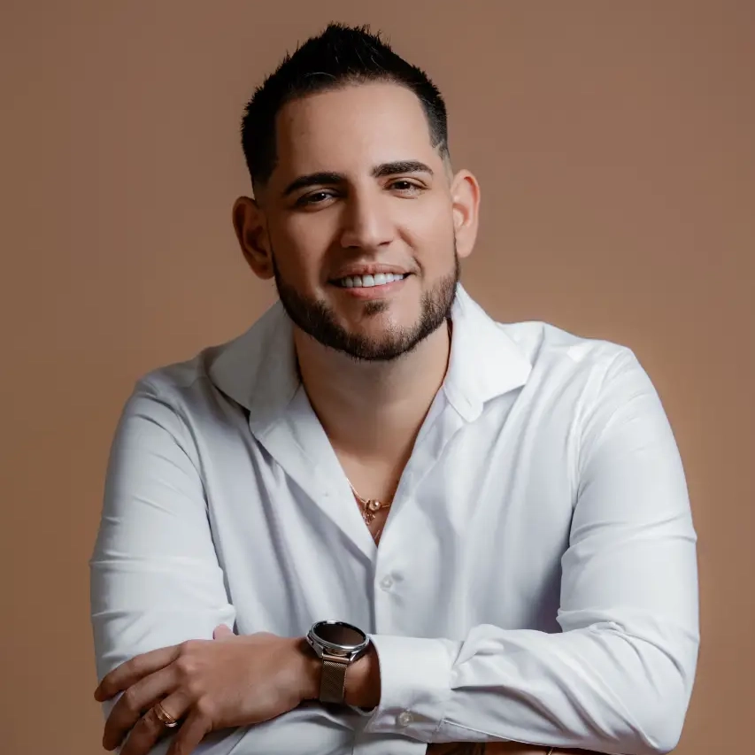 Joel Barreto Mentonis Chios Aesthetic & Wellness